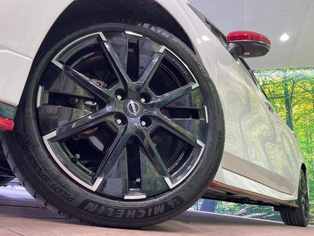 日産 ノートオーラ