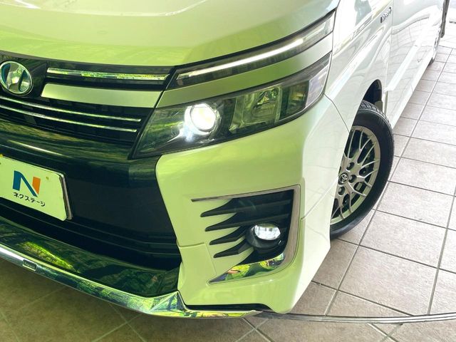 トヨタ ヴォクシー