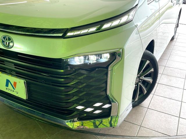 トヨタ ヴォクシー
