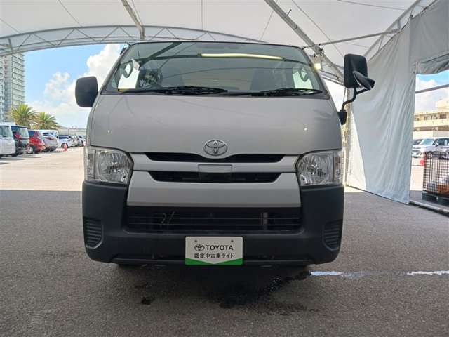 トヨタ ハイエースバン
