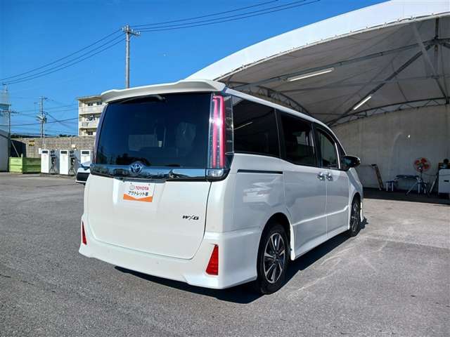トヨタ ノア