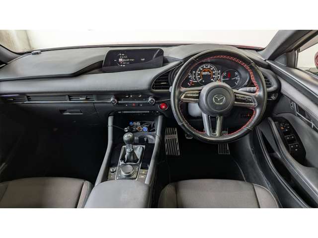 マツダ MAZDA3ファストバック