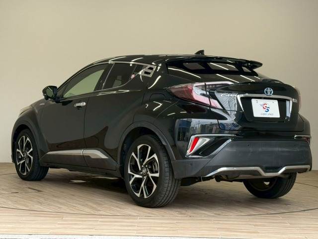 トヨタ C-HR