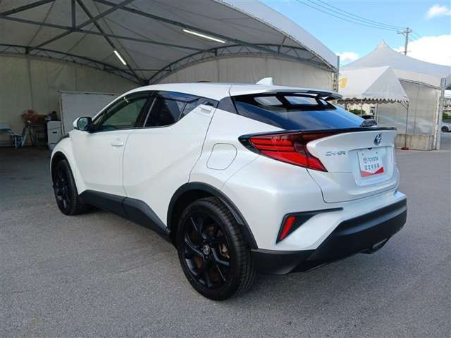 トヨタ C-HR