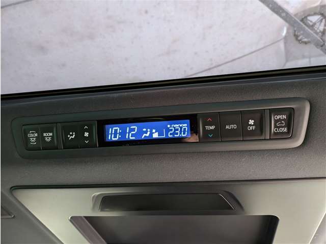 トヨタ ヴェルファイア