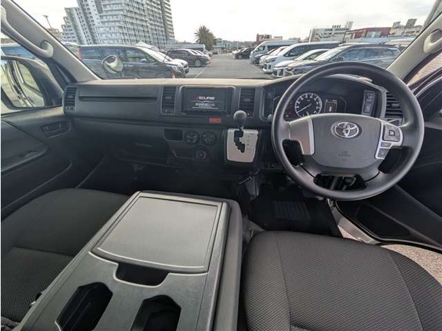 トヨタ ハイエースバン