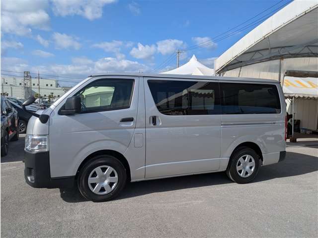 トヨタ ハイエースバン