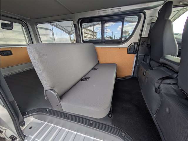 トヨタ ハイエースバン