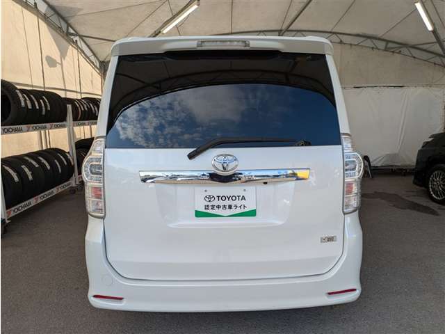 トヨタ ヴォクシー