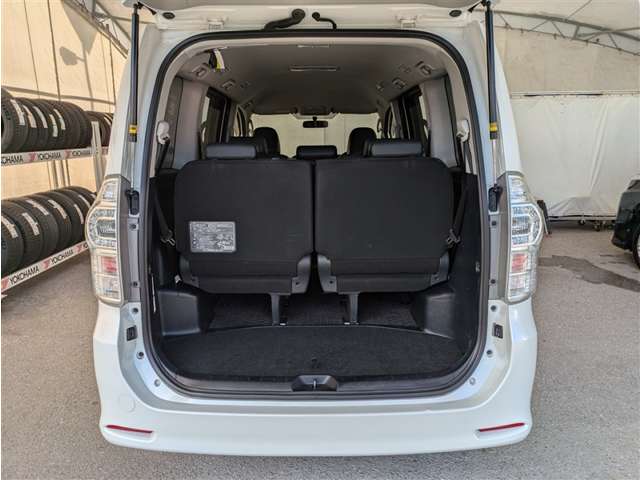 トヨタ ヴォクシー