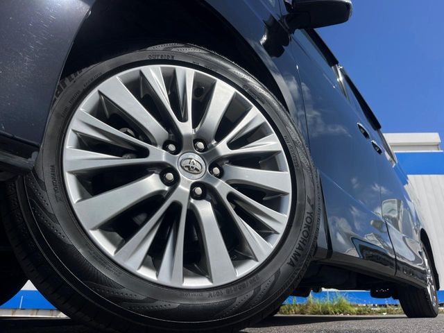 トヨタ ヴェルファイア