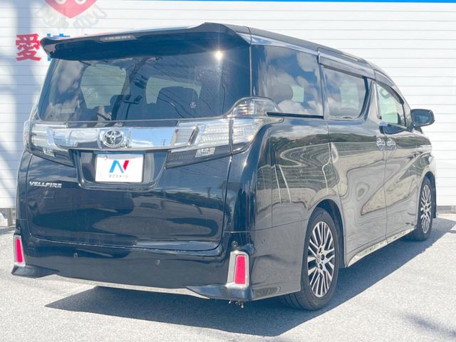 トヨタ ヴェルファイア