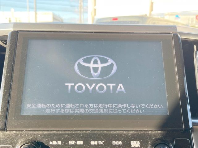 トヨタ ヴェルファイア