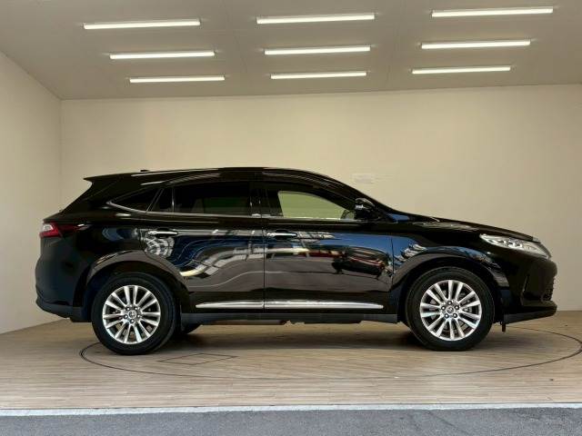 トヨタ ハリアー