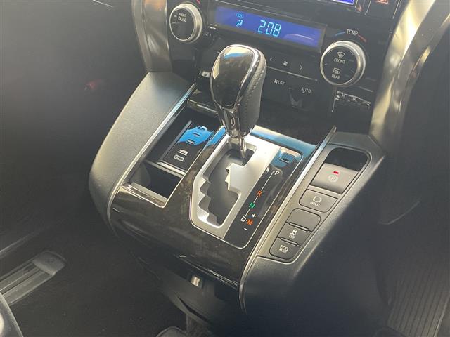 トヨタ アルファード