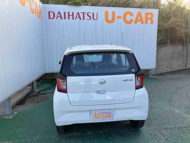 ダイハツ ミライース