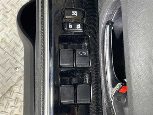 トヨタ アクア