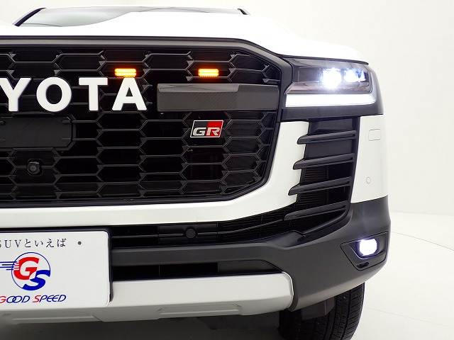 トヨタ ランドクルーザー300