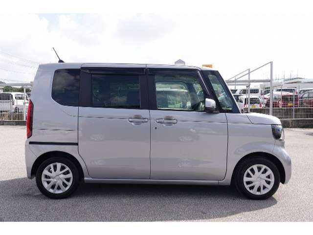 ホンダ N-BOX