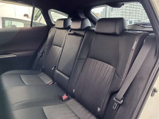 トヨタ ハリアー