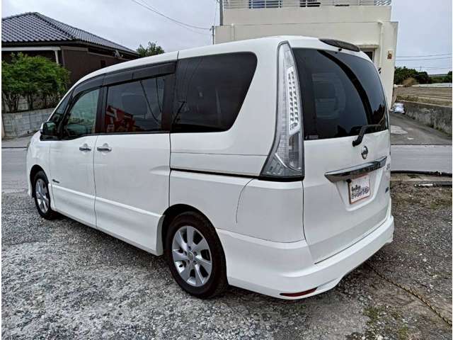 日産 セレナ