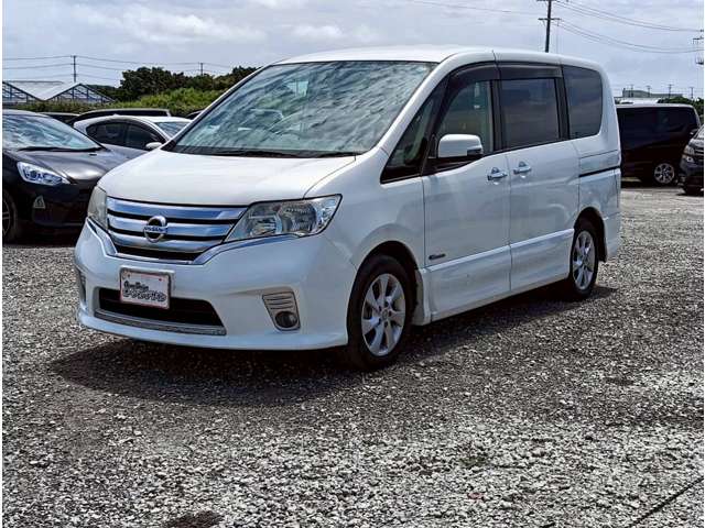 日産 セレナ