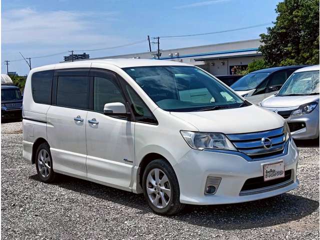 日産 セレナ