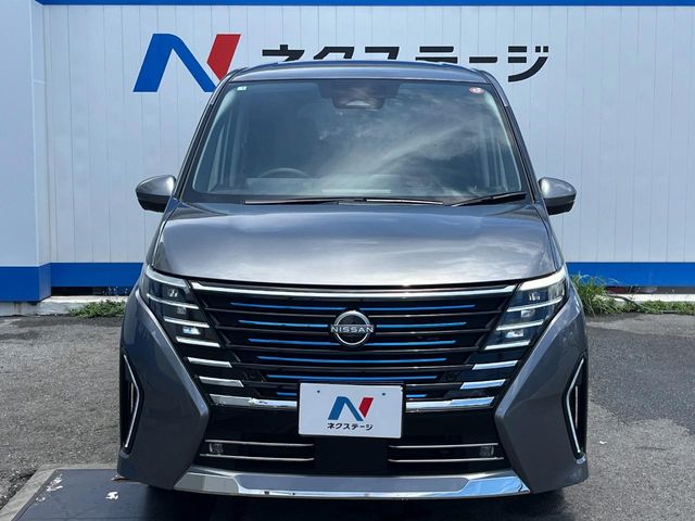 日産 セレナ