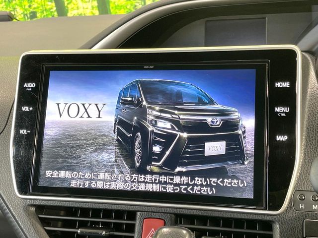 トヨタ ヴォクシー