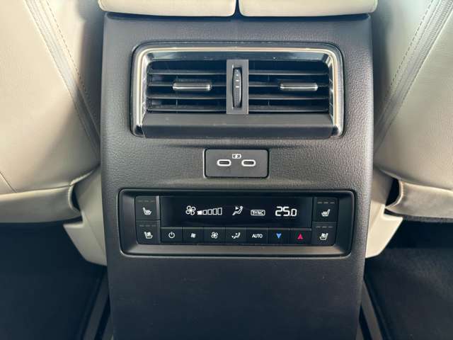 マツダ CX-80
