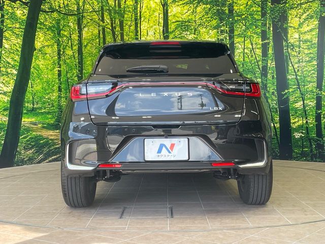 レクサス LBX