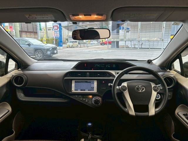 トヨタ アクア