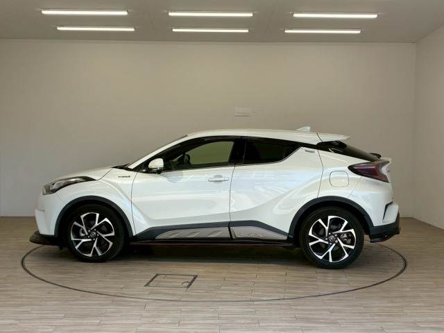 トヨタ C-HR