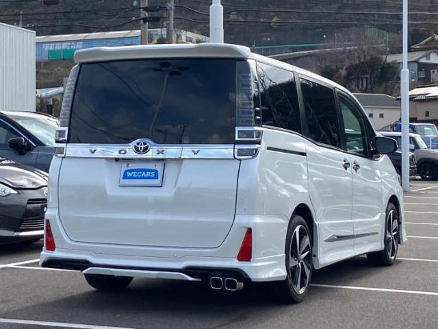 トヨタ ヴォクシー