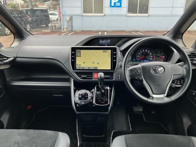 トヨタ ヴォクシー