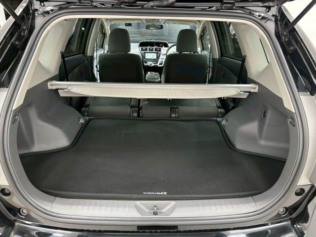 トヨタ プリウスα