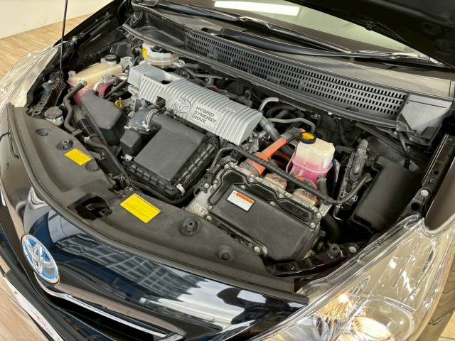 トヨタ プリウスα