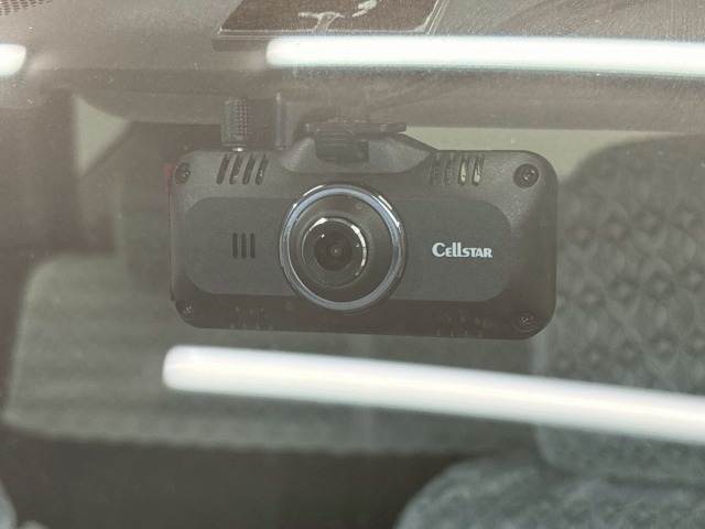 トヨタ プリウスα