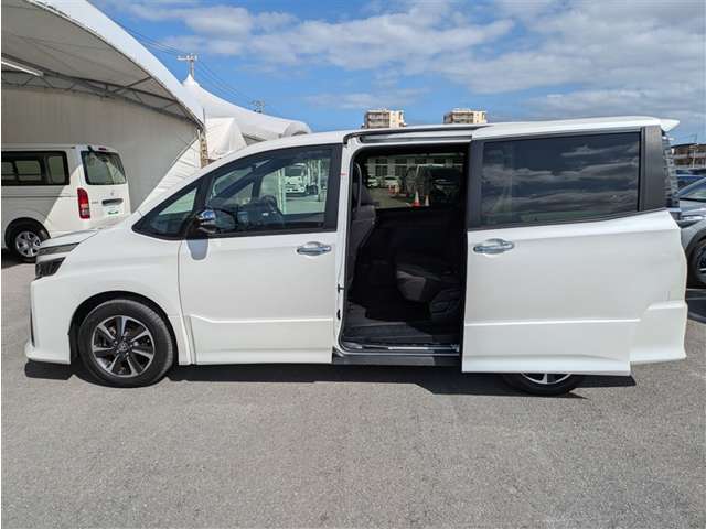 トヨタ ヴォクシー