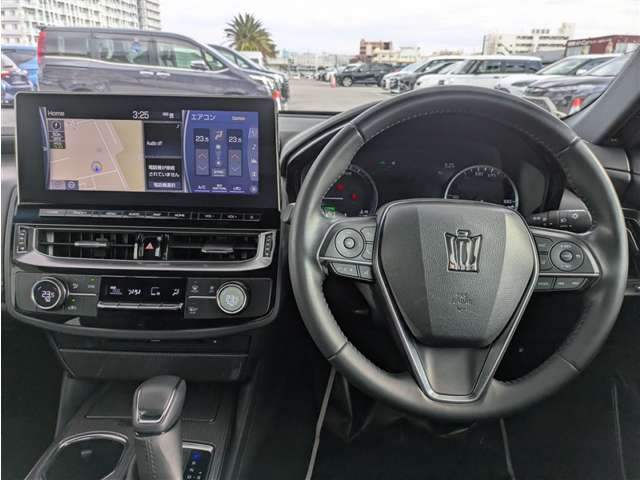 トヨタ クラウン