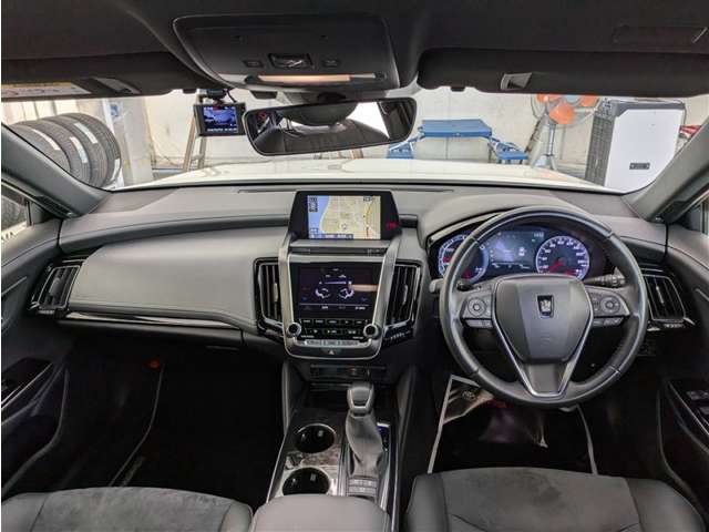 トヨタ クラウン