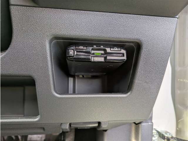 トヨタ ピクシスメガ