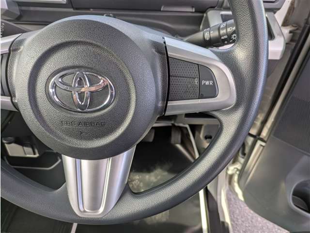 トヨタ ピクシスメガ