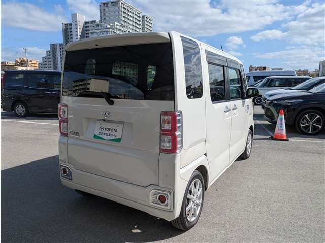 トヨタ ピクシスメガ