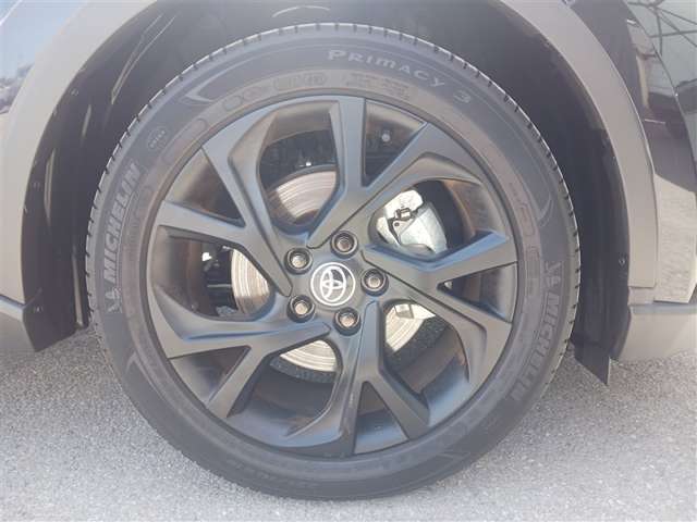 トヨタ C-HR