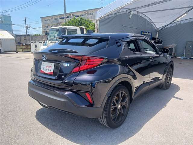 トヨタ C-HR