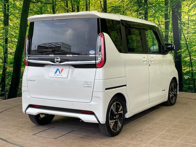 日産 ルークス