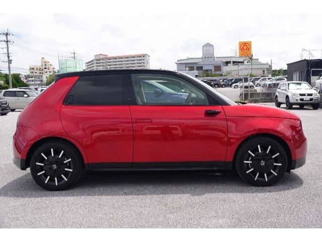 ホンダ Honda e