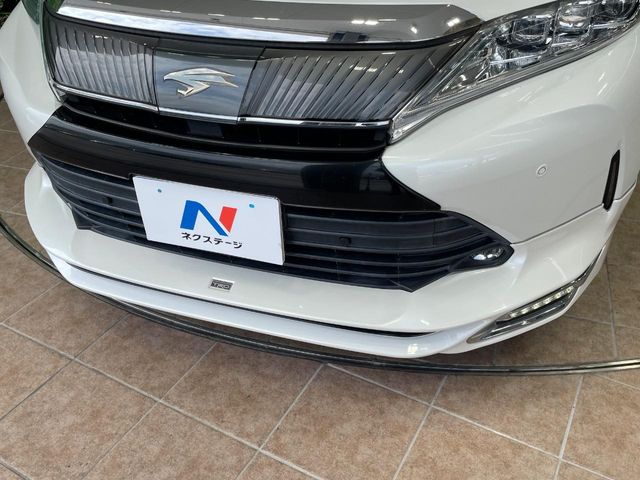 トヨタ ハリアー