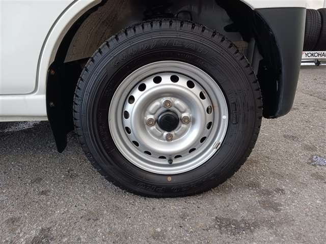 ダイハツ ハイゼットカーゴ